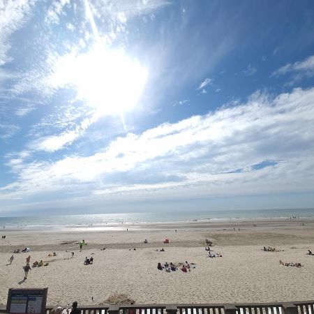 Appart Avec Terrasse Proche Plage - Classe 2 Etoiles 쿠크 외부 사진