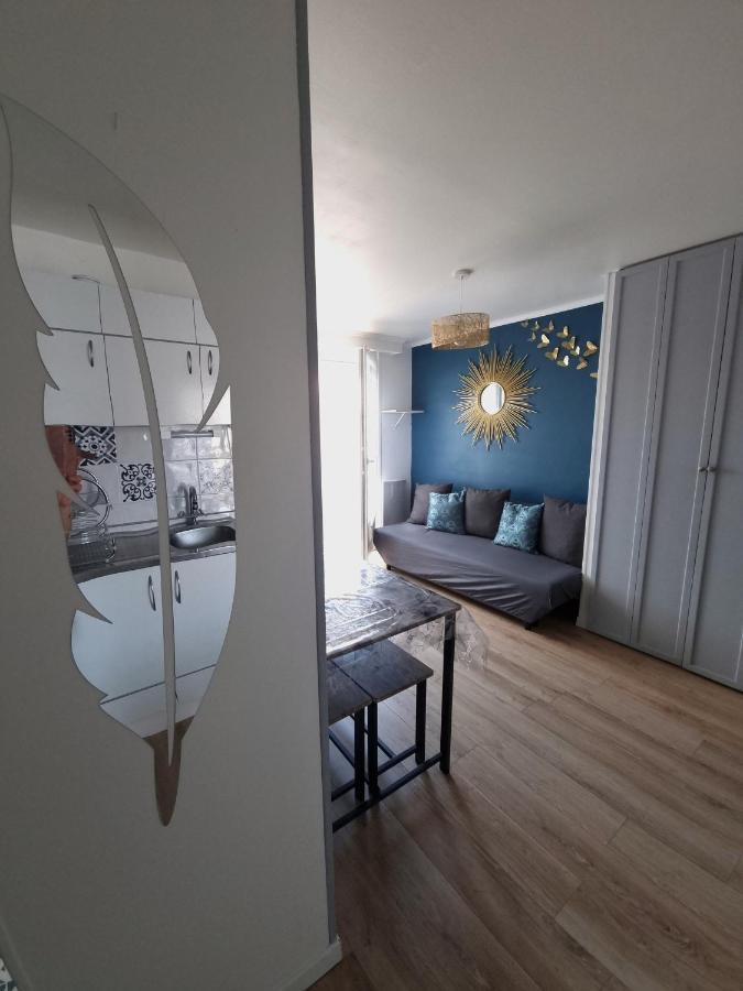 Appart Avec Terrasse Proche Plage - Classe 2 Etoiles 쿠크 외부 사진
